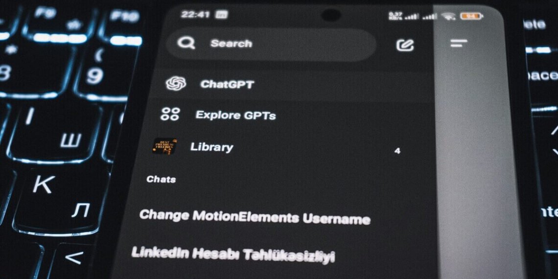 Comparing GEO (Generative Engine Optimization) vs AIO (Artificial Intelligence Optimization) for 2026 digital marketing strategies.