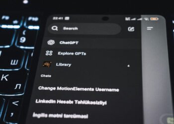 Comparing GEO (Generative Engine Optimization) vs AIO (Artificial Intelligence Optimization) for 2026 digital marketing strategies.